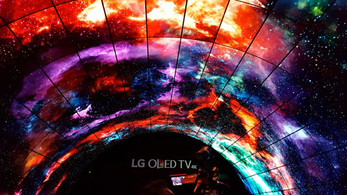 LG OLED tunnel