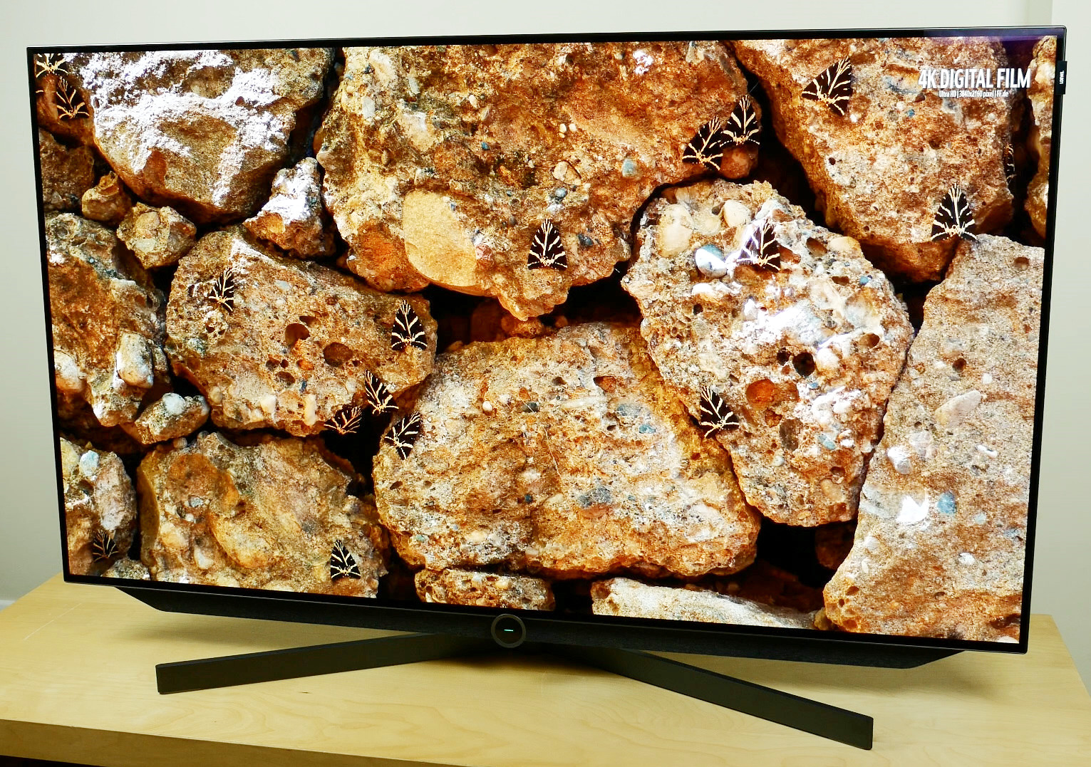 Loewe Bild 7 (7.55) OLED TV Review